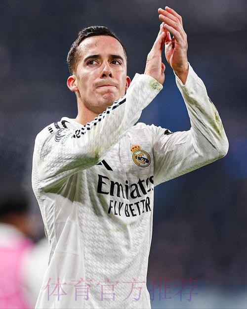 阿斯:皇马续约巴斯克斯&魔笛两周 以参加世俱杯 阿斯:皇马续约巴斯克斯&魔笛两周 以参加世俱杯